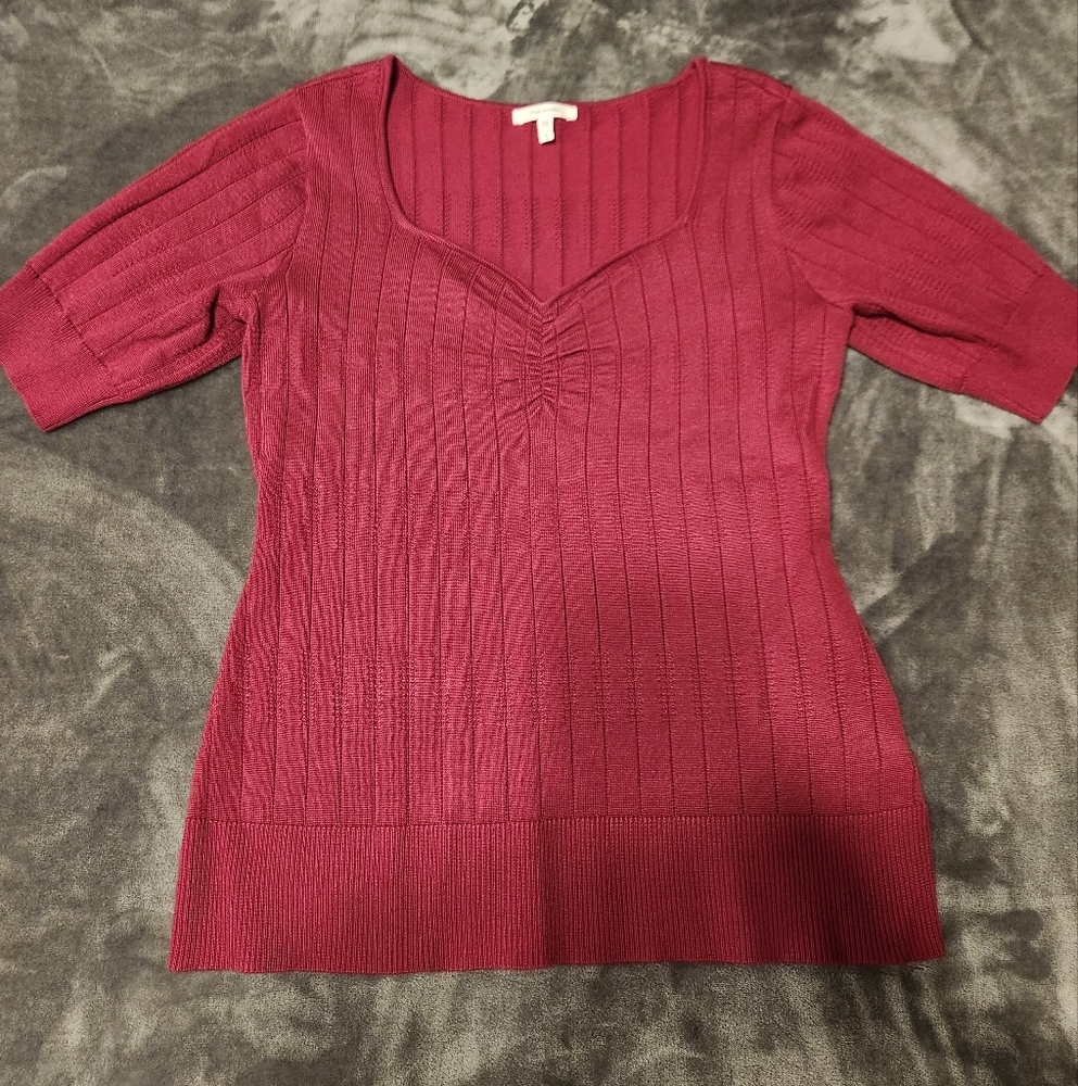 Maurices Knit Berry Colored Top Size Small